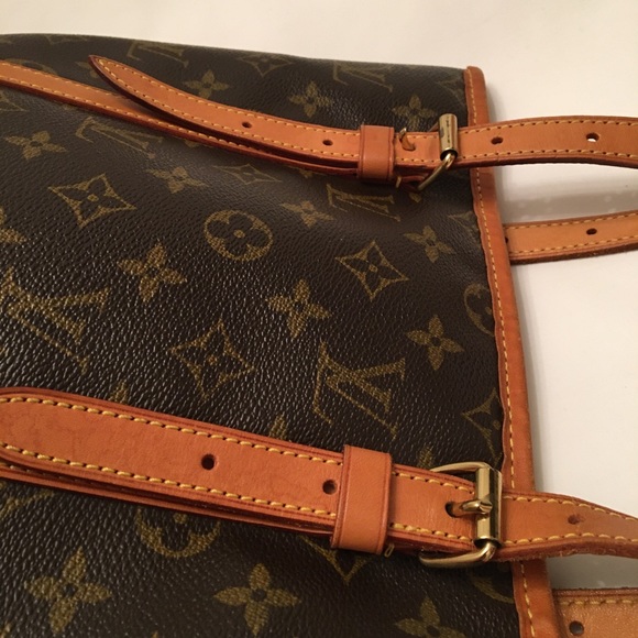 SOLD Louis Vuitton Monogram Bucket Bag - Picture 10 of 16
